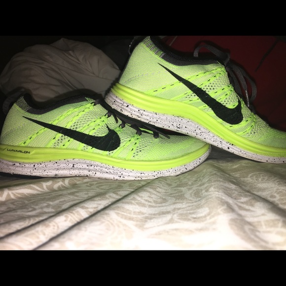 Nike Shoes - NIKE flyknit neon/Black/Gray LUNARLON size 8.5.